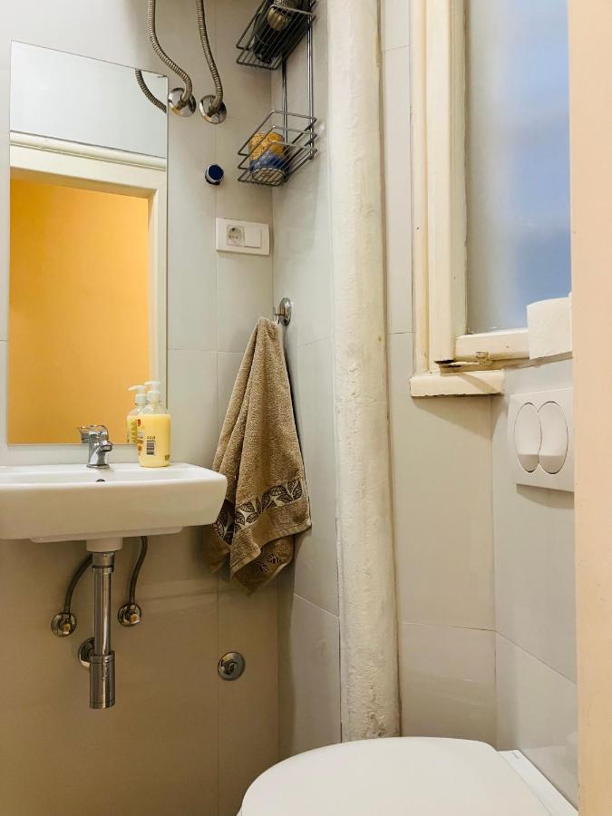 Salon Studio Savamala Sajmiste Ngoại thất bức ảnh