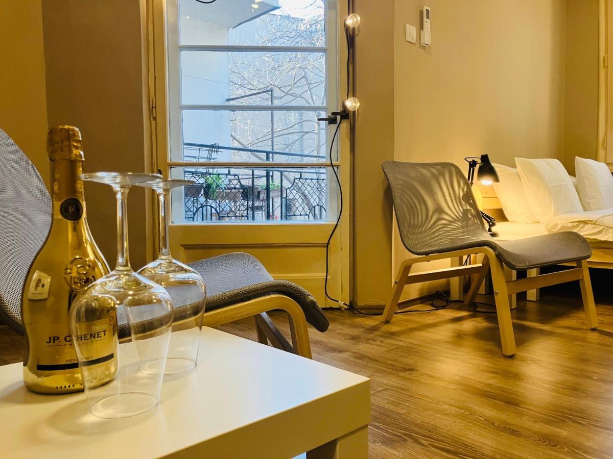 Salon Studio Savamala Sajmiste Ngoại thất bức ảnh